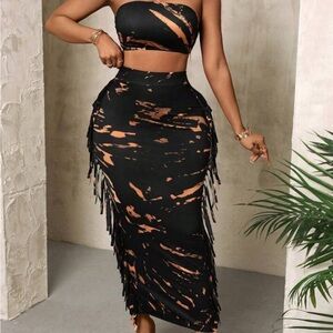 Chic Black and Orange Skirt